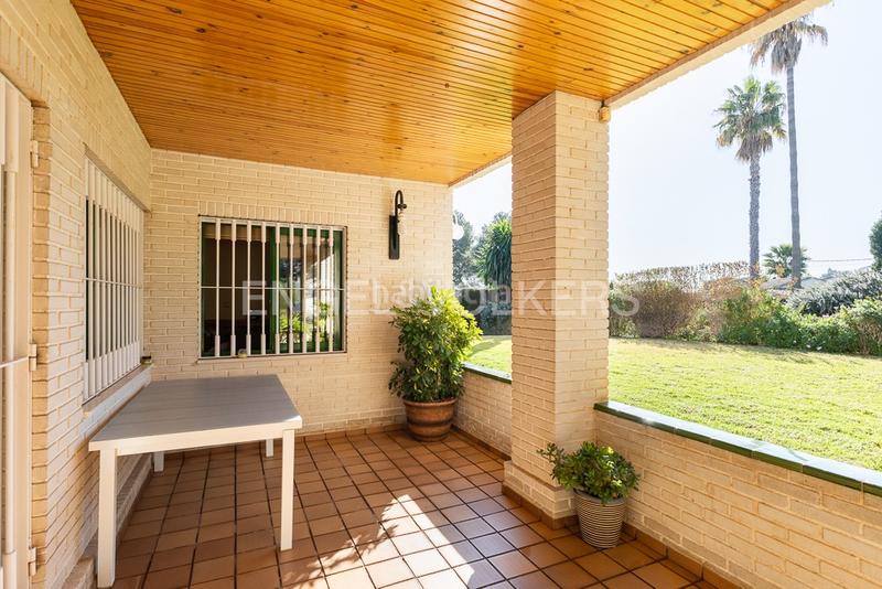 Foto ba38a357-eb35-4e84-8c3d-d62743c72758. Location maison avec chauffage parking piscine dans Torrent