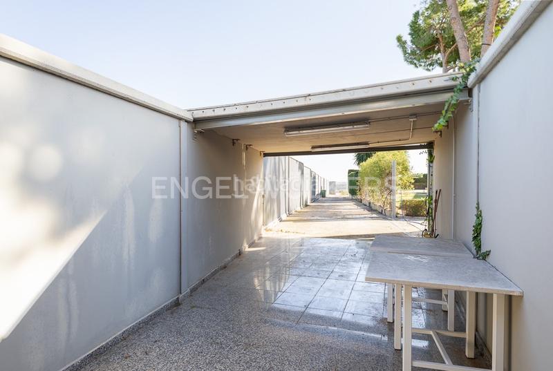 Foto c32f830f-6fdb-4ef7-ac4d-8b8b714b3a29. Location maison avec chauffage parking piscine dans Torrent