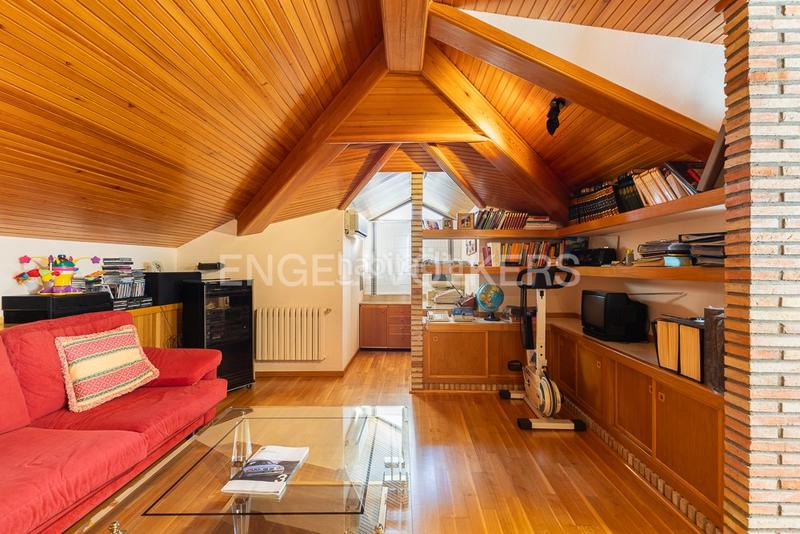 Foto cc2bf366-0a32-45b9-ad4f-d2f9e7bdee2f. Location maison avec chauffage parking piscine dans Torrent