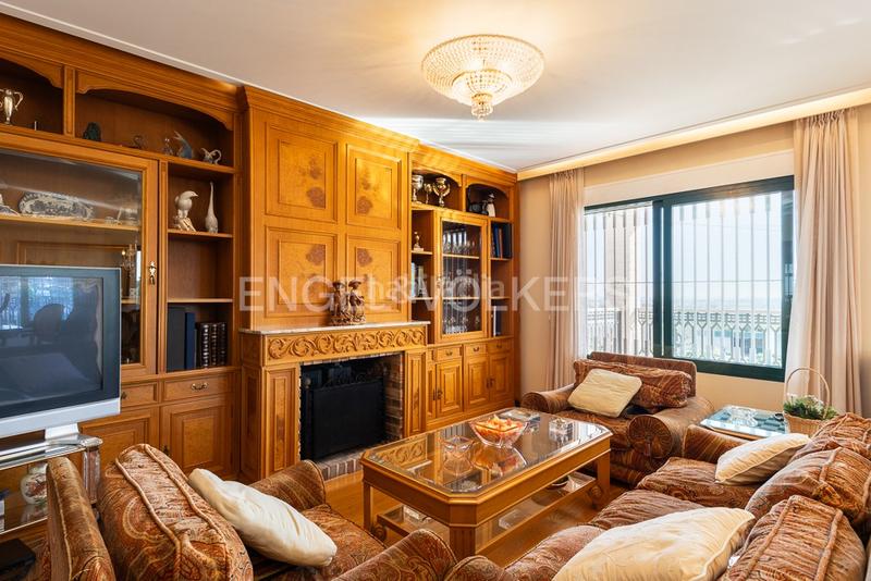 Foto de28b59a-91ca-4c9b-857b-453f1f2f7be9. Location maison avec chauffage parking piscine dans Torrent