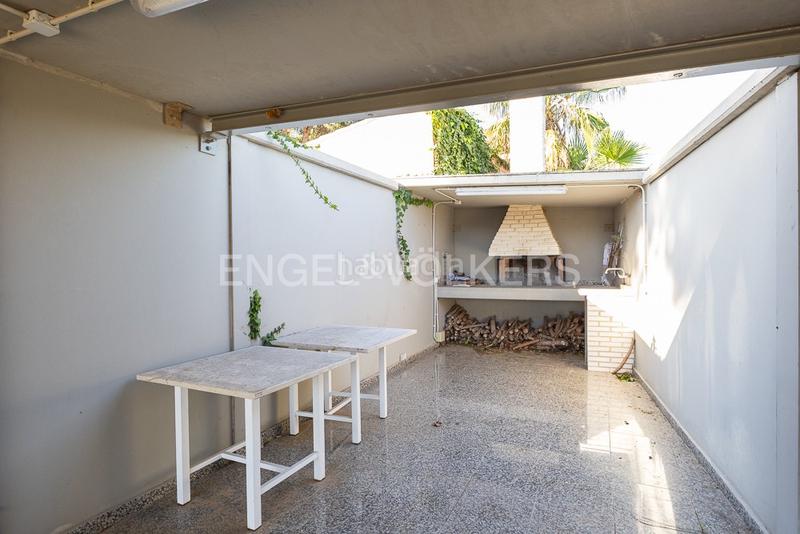 Foto f80febb3-ccb6-4f9e-a570-8b09bdcd34f0. Location maison avec chauffage parking piscine dans Torrent