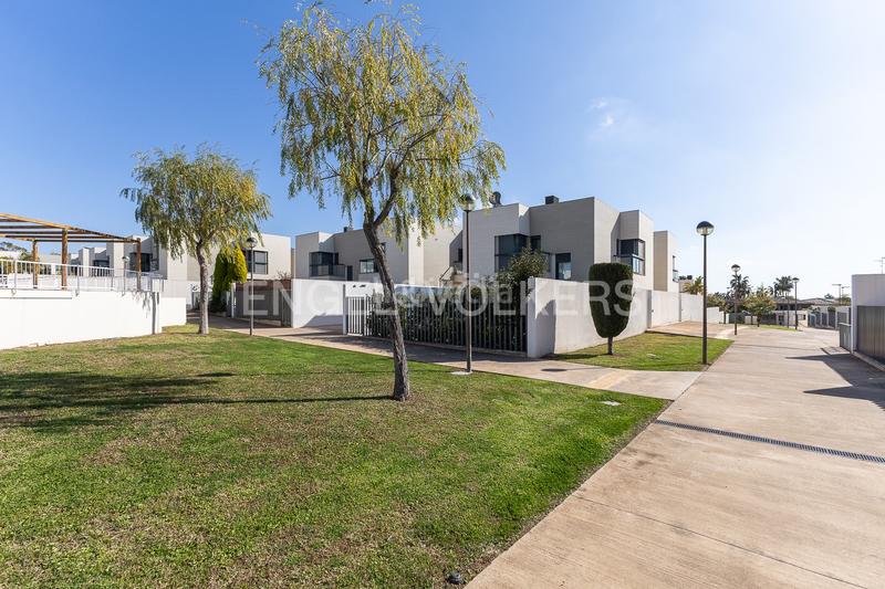 Foto 587b091f-a896-47f5-9da5-1335749b2569. Haus mit heizung parking pool in Sotolivar-Mas del Rosari Paterna