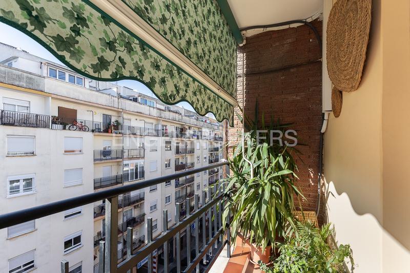 Foto 739211bc-c543-435a-9bd6-e3a38f1977a5. Apartamento venta nuda propiedad vivienda en la saïdia en Valencia