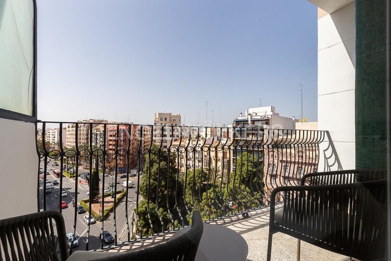 Foto 0cc15d5a-3e34-4ff4-990a-1f1732296739. Alquiler apartamento elegante apartamento de lujo para corta estancia en Valencia