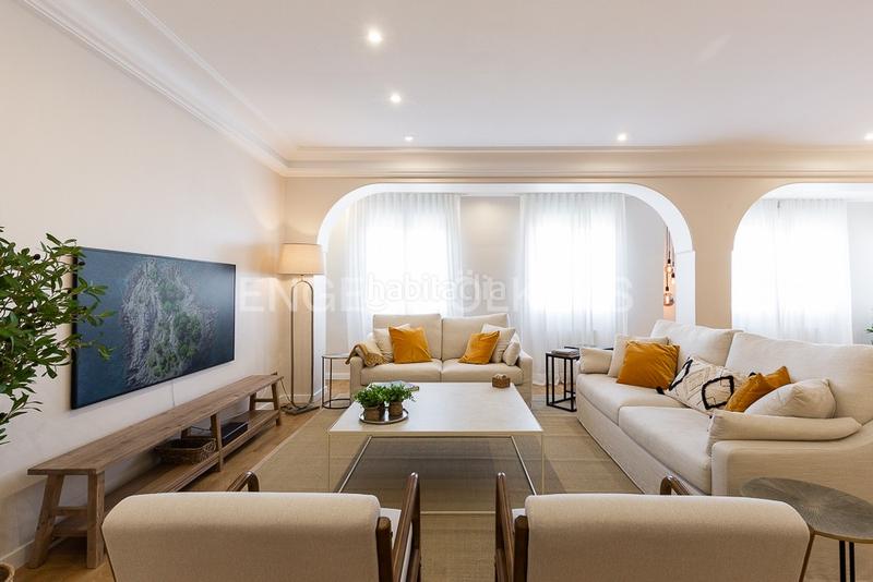 Foto a044da5e-3a8b-4035-9727-d220d4489e15. Alquiler apartamento elegante apartamento de lujo para corta estancia en Valencia