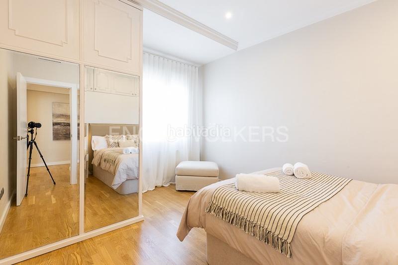 Foto afd624c1-9f54-4b72-9643-0945cbd4dd82. Alquiler apartamento elegante apartamento de lujo para corta estancia en Valencia