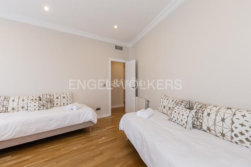 Foto b6423060-cab9-48a4-a141-09f847b9890d. Alquiler apartamento elegante apartamento de lujo para corta estancia en Valencia
