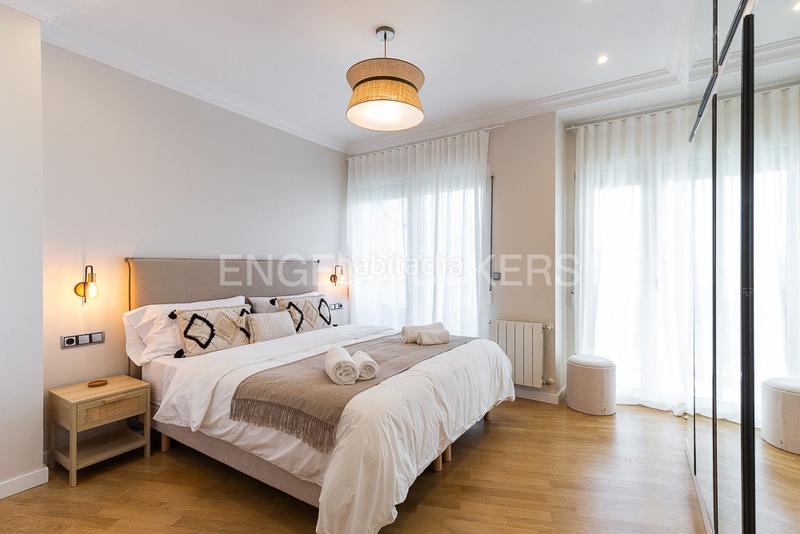 Foto cf28fc8c-118e-4e2a-8bf8-41022b2b58c1. Alquiler apartamento elegante apartamento de lujo para corta estancia en Valencia