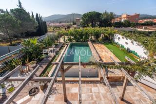 Maison à Las Atalayas-Urmi-Cerro Mar. Villa con piscina privada y vistas