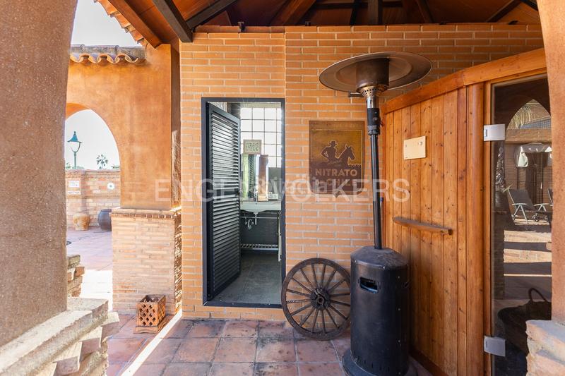 Foto 27933019-dafb-4353-9e34-1334a6d8bda6. Casa amb calefacció aparcament piscina a Torre en Conill-Cumbres de San Antonio Bétera