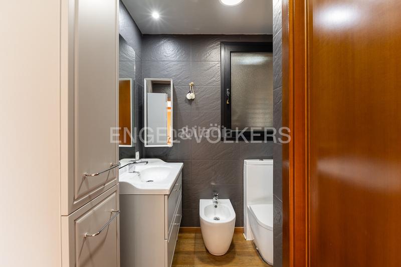 Foto 4aba7247-f157-47a3-a624-9b492b1b9a9c. Casa amb calefacció aparcament piscina a Torre en Conill-Cumbres de San Antonio Bétera