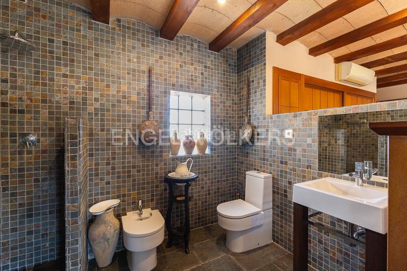 Foto d4acb553-fbdc-405f-94c6-eadb8d4163bf. Casa amb calefacció aparcament piscina a Torre en Conill-Cumbres de San Antonio Bétera