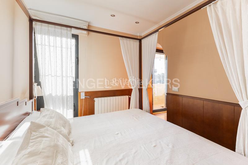 Foto eefe4910-514b-4b23-b893-405508397830. Casa amb calefacció aparcament piscina a Torre en Conill-Cumbres de San Antonio Bétera