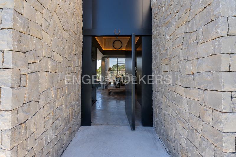 Foto 62bc308b-3e8b-4047-a44d-1737fedb0006. Location maison avec chauffage parking piscine dans Godella