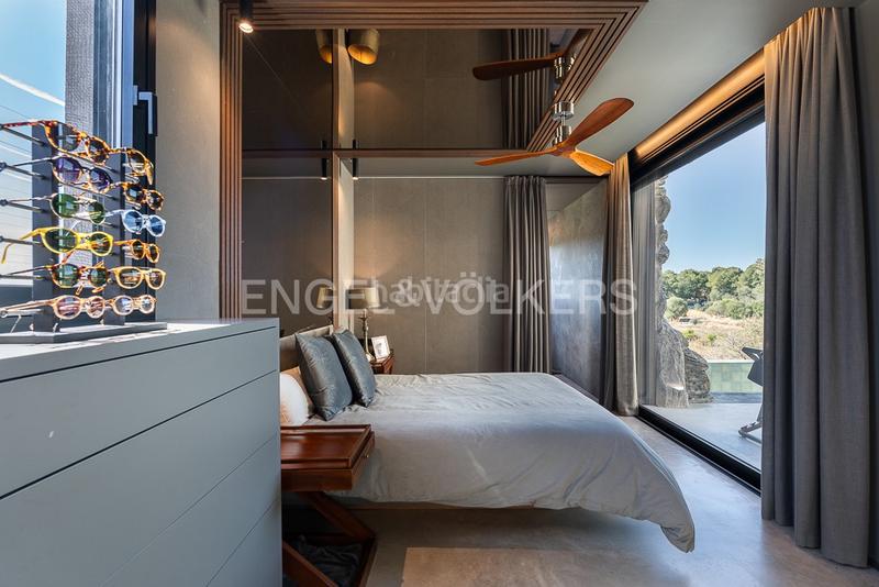 Foto 2da2b1ec-a5a5-4fe8-8c6d-78108c55d608. Miete haus mit heizung parking pool in Nueva Santa Barbara - Cruz de Gracia Godella