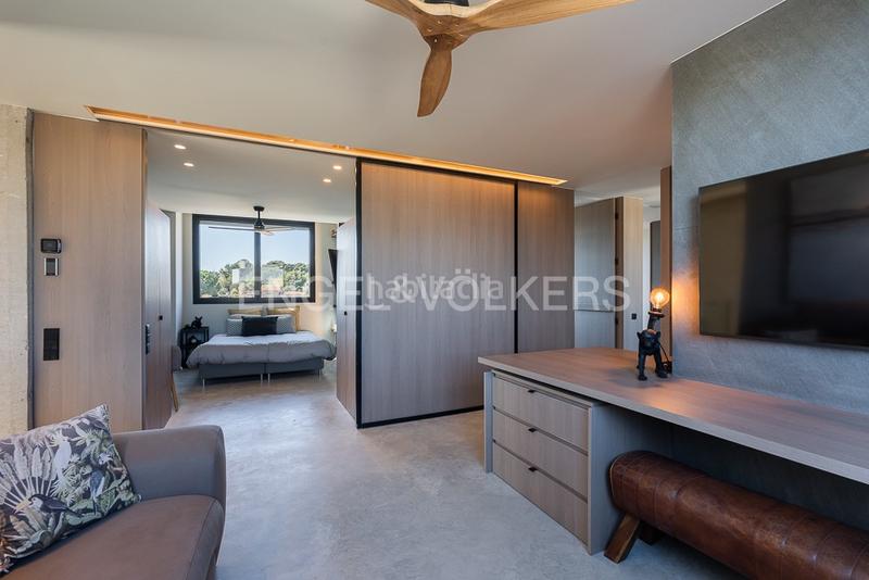 Foto 3613ffb6-2442-4edb-9386-635cd807d98c. Miete haus mit heizung parking pool in Nueva Santa Barbara - Cruz de Gracia Godella