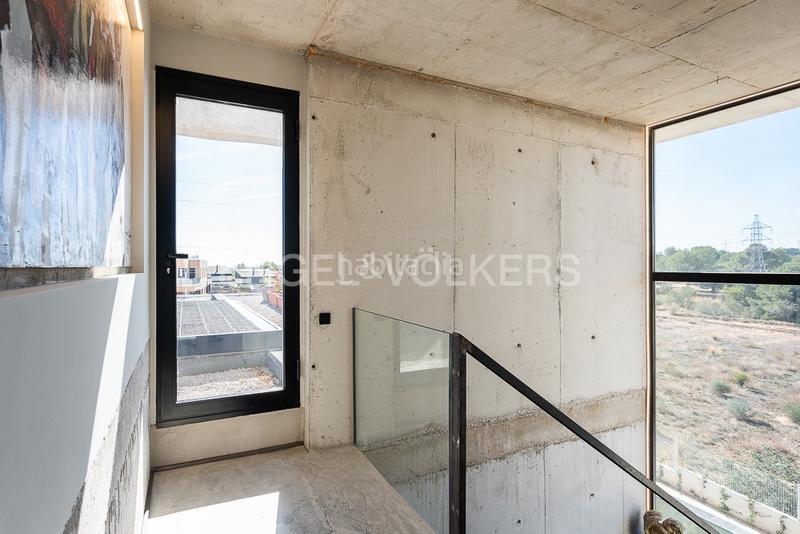 Foto 7f616d4d-5dbc-488f-aa97-7b763b2f092a. Miete haus mit heizung parking pool in Nueva Santa Barbara - Cruz de Gracia Godella