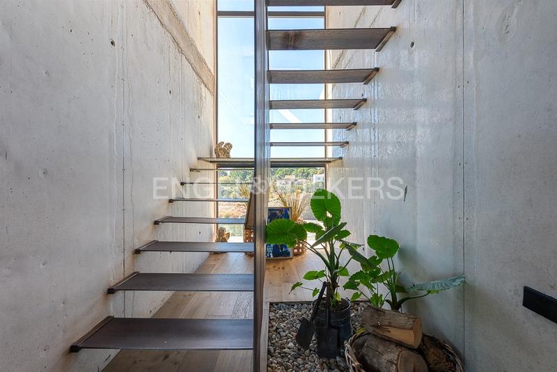 Foto a6c2eefc-fc12-43f0-9add-c94d0e7e2a35. Miete haus mit heizung parking pool in Nueva Santa Barbara - Cruz de Gracia Godella