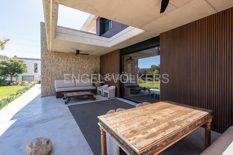 Foto af355c57-f6b5-450d-8f6e-6caa4d0d1fff. Miete haus mit heizung parking pool in Nueva Santa Barbara - Cruz de Gracia Godella