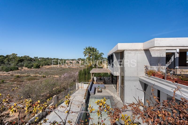 Foto e19d296d-b66f-489c-b623-7c0cf0ac1cc5. Miete haus mit heizung parking pool in Nueva Santa Barbara - Cruz de Gracia Godella