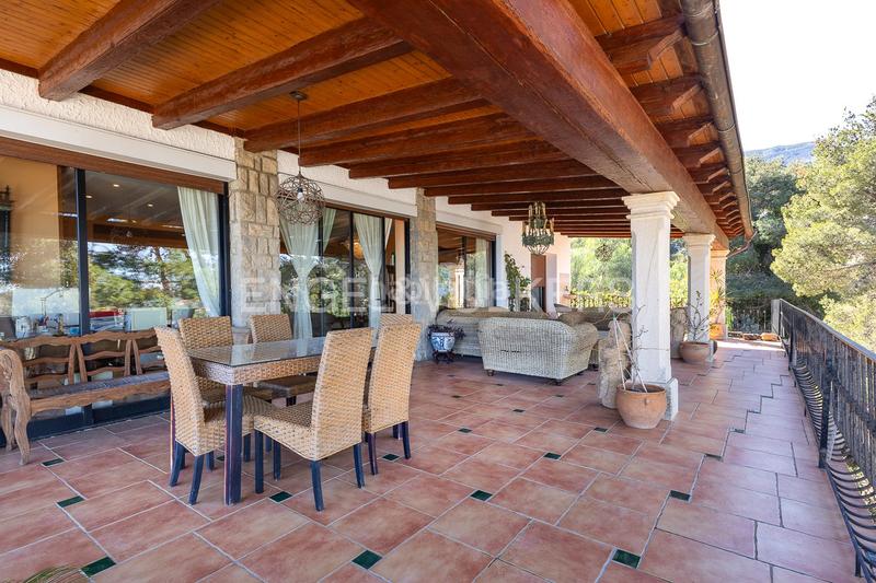 Foto 1bc5d61e-ba32-439a-9013-8044c0aeb996. Maison avec chauffage parking piscine dans Las Rotas / Les Rotes Dénia