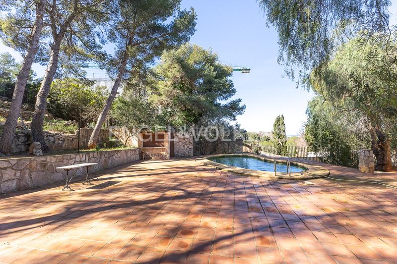 Foto 6b04580f-2866-4003-8778-596aed71a39a. Maison avec chauffage parking piscine dans Las Rotas / Les Rotes Dénia