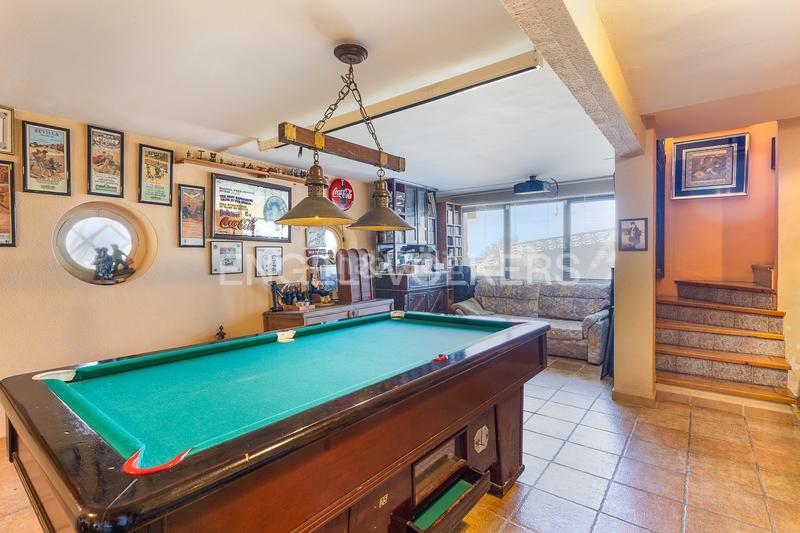 Foto 8d6742fe-fd21-4f90-8636-a3a4ec541e7a. Maison avec chauffage parking piscine dans Las Rotas / Les Rotes Dénia