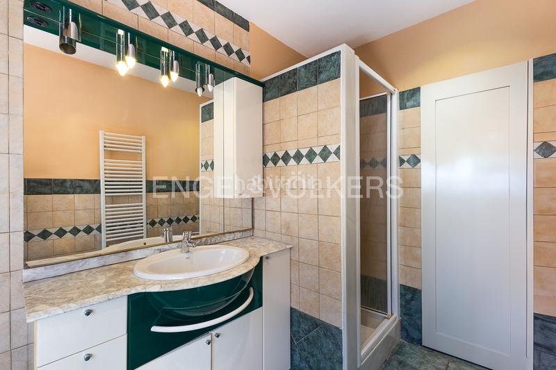 Foto 9a206885-6c17-4f3a-a304-6f00eb3eb48d. Maison avec chauffage parking piscine dans Las Rotas / Les Rotes Dénia