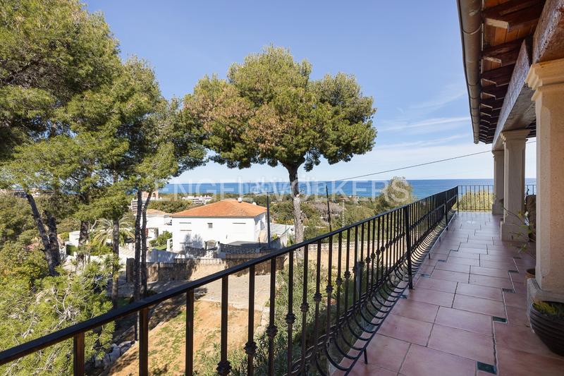 Foto d297d675-7b84-4cca-99e8-ffcbcbf97842. Maison avec chauffage parking piscine dans Las Rotas / Les Rotes Dénia