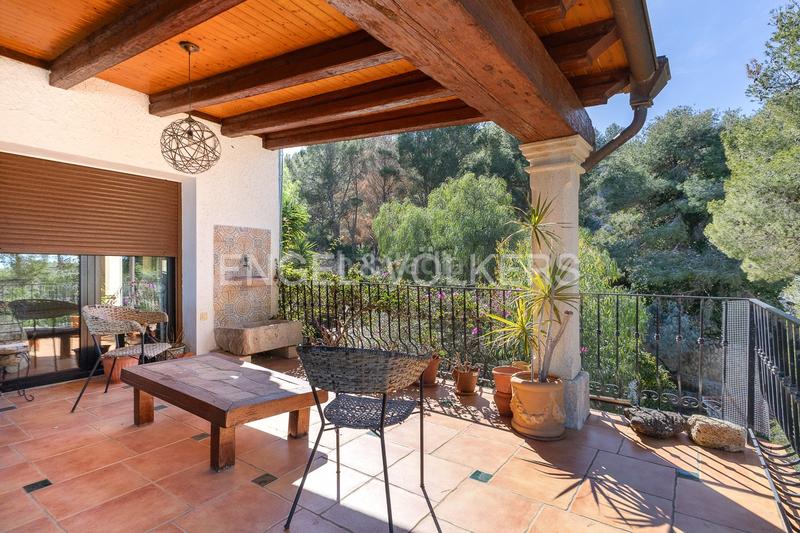 Foto ec17704e-5e94-4523-be73-4e22333dc852. Maison avec chauffage parking piscine dans Las Rotas / Les Rotes Dénia