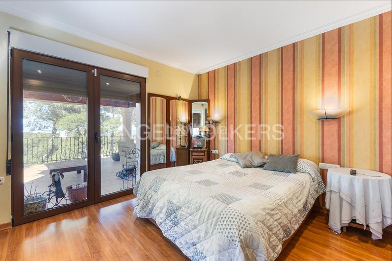 Foto fc6c2ec4-4bda-486e-bf14-47474ff48f57. Maison avec chauffage parking piscine dans Las Rotas / Les Rotes Dénia