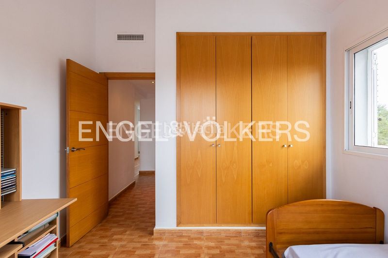 Foto e8d5cbe5-505e-4f97-a3fe-6e52a1c258ca. Casa amb calefacció aparcament piscina a La Conarda-Montesano Bétera