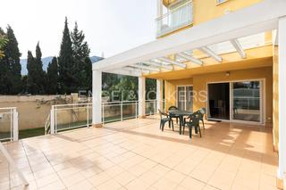 Apartament a El Montgó. Apartamento en planta baja cercano al centro de dénia