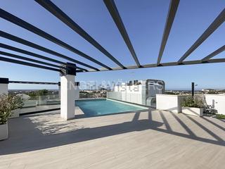Apartament a La Pedrera-Vessanes. Moderno apartamento con piscina en la azotea y garaje