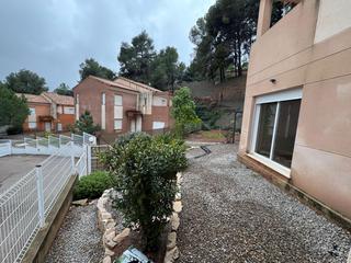 Lloguer Casa a Serra. Luminoso adosado para corta estancia en serra
