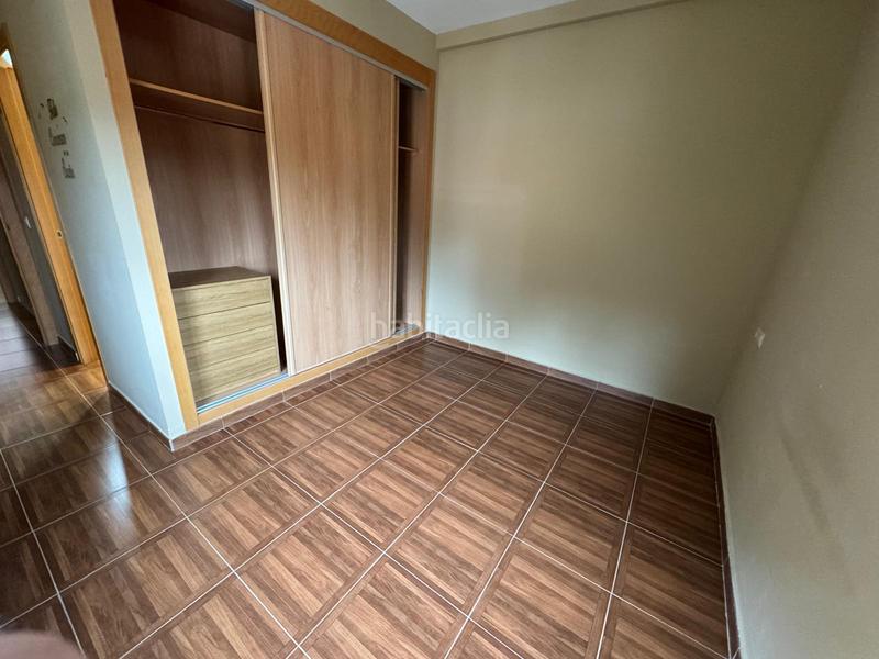 Foto 5cde6454-a9f5-41f2-a655-03e18aa9045a. Rent house with heating in Serra