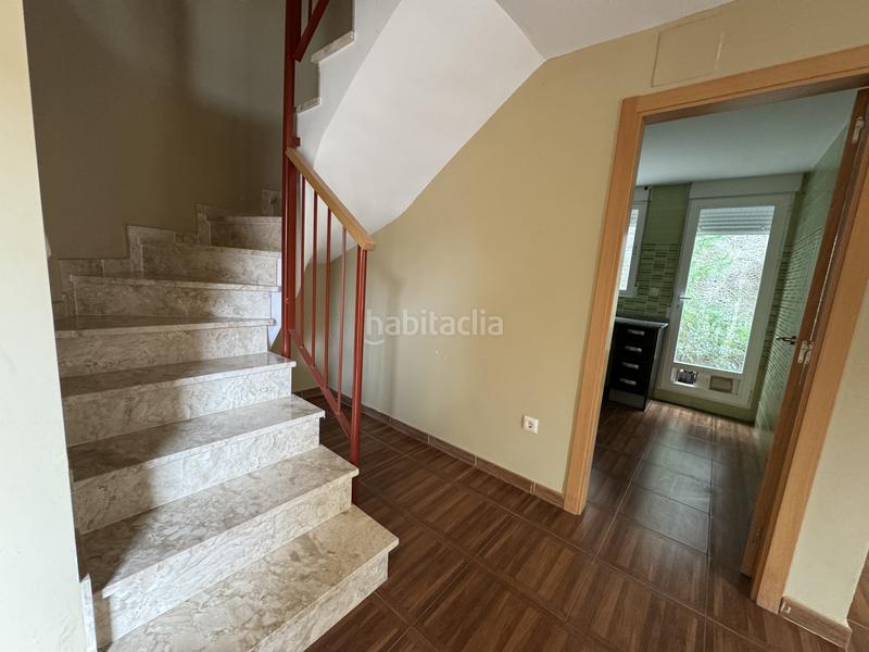 Foto 0d5a088f-607e-4aab-860c-aa7d49c9fe24. Lloguer casa adossada amb calefacció piscina a Serra