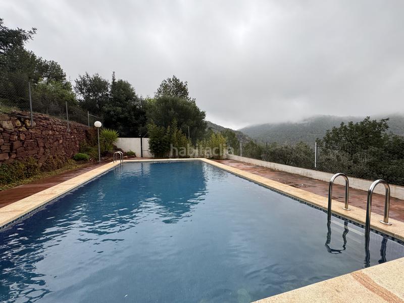 Foto da5815a7-7c9e-4bec-825e-9e02acce75a3. Lloguer casa adossada amb calefacció piscina a Serra