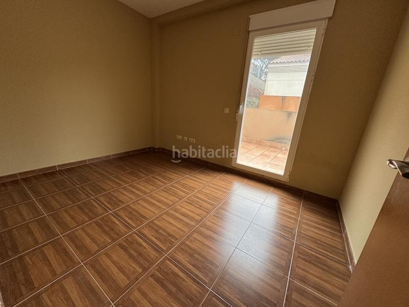 Foto e1bbbeeb-363b-46fa-9be0-6d356f947566. Lloguer casa adossada amb calefacció piscina a Serra