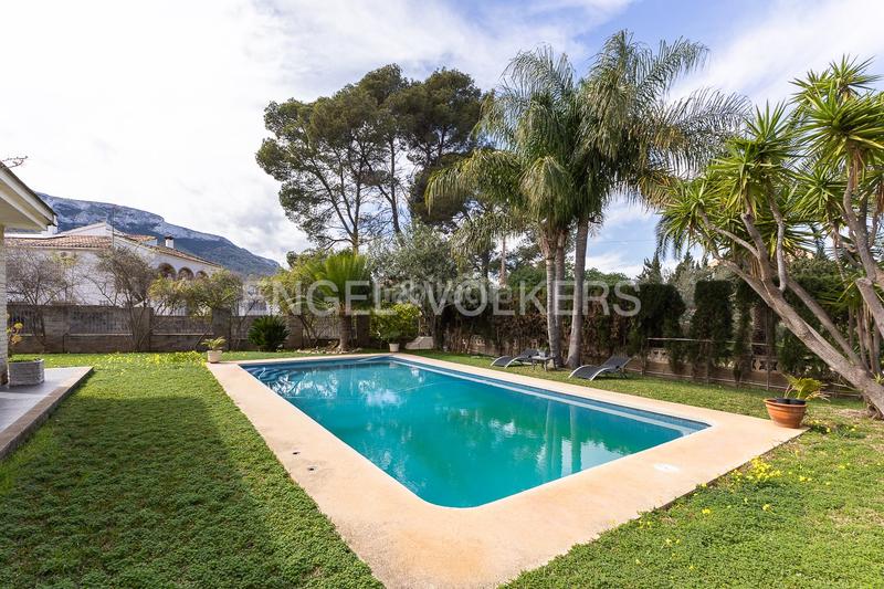 Foto 3b625fe7-ac3d-4664-ac30-c2b59a53bdba. Casa espléndida casa de lujo en denia con jardín, piscina y vistas panorámicas en Dénia