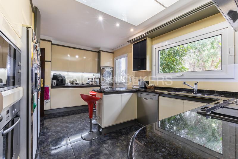 Foto 77d0a72b-605f-45ed-805c-3a22296aa7b2. Casa espléndida casa de lujo en denia con jardín, piscina y vistas panorámicas en Dénia