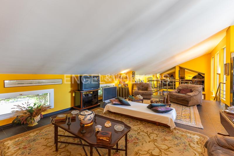 Foto a9232315-0712-448e-8931-b1d2de9d64d9. Casa espléndida casa de lujo en denia con jardín, piscina y vistas panorámicas en Dénia