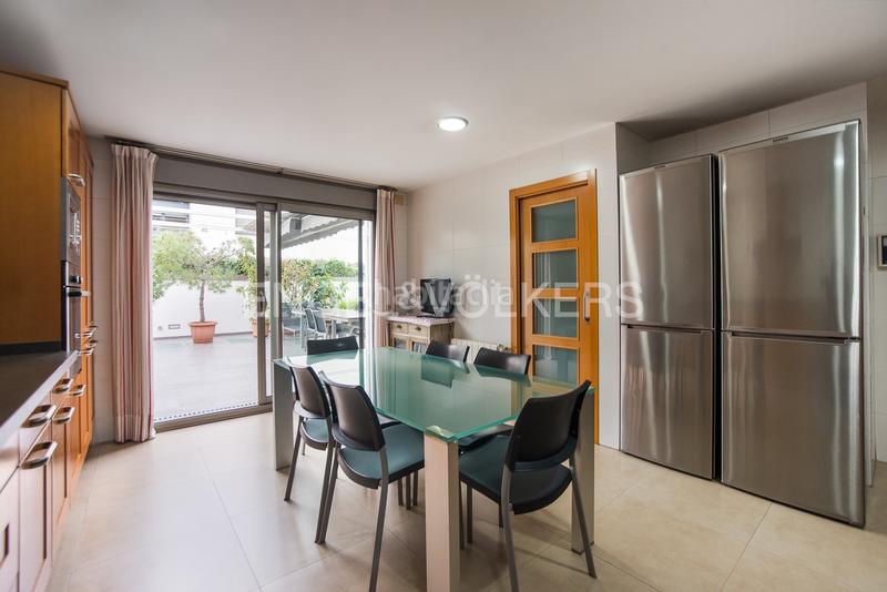 Foto 0ad9a697-ad3b-49fa-842e-0f56fc25f260. Maison avec chauffage parking dans Pau Lledó Castellón de la Plana