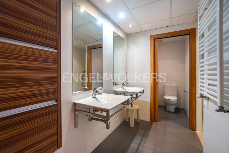 Foto 7a7b9c68-d9b0-48f4-8dda-98b4d2b04845. Maison avec chauffage parking dans Pau Lledó Castellón de la Plana