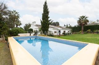 Masia a Picassent. Descubre la exclusividad de vivir en una maravillosa villa en ta