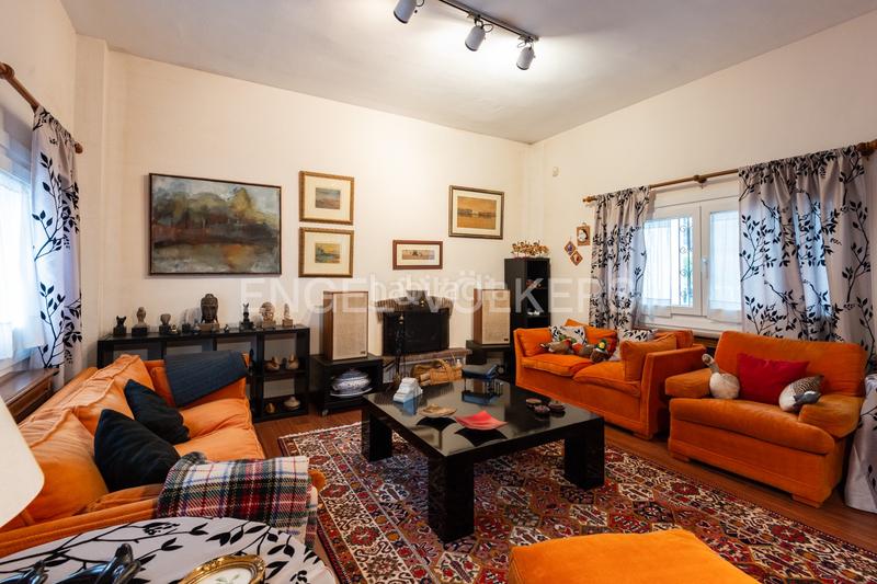 Foto b2bc3457-27b0-461e-9285-1c5605e1bb9a. Casa con riscaldamento parcheggio piscina in Picassent