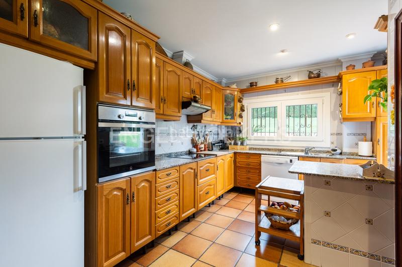 Foto c904b42a-920b-4773-9596-aebfae5b269f. Casa con riscaldamento parcheggio piscina in Picassent