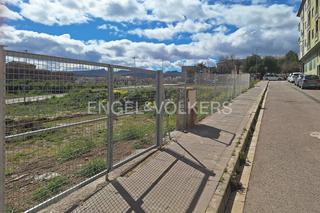 Terreny residencial  C. montanejos. Estupendo terreno residencial bien situado