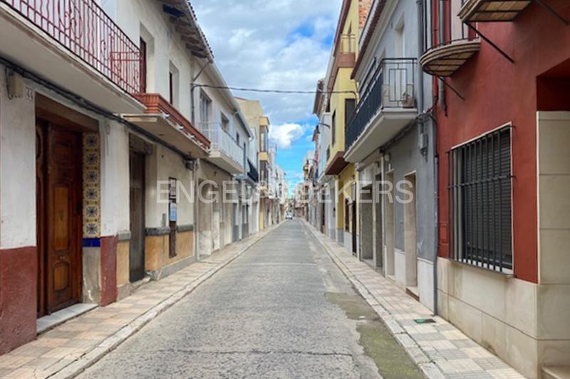 Foto 8e63e2d2-720c-4a23-a926-58a10b342101. Residential plot in Guadassuar