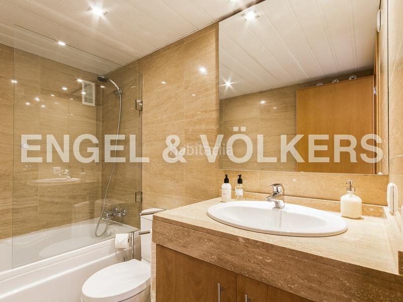 Foto 37e6f0a5-9dc0-4187-8799-dabe4b348b76. Rent apartment with heating parking in Penya-Roja - Avda. Francia Valencia